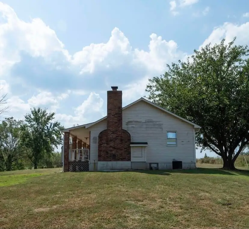 18355 State Highway 32, Stockton, MO 65785 - #3