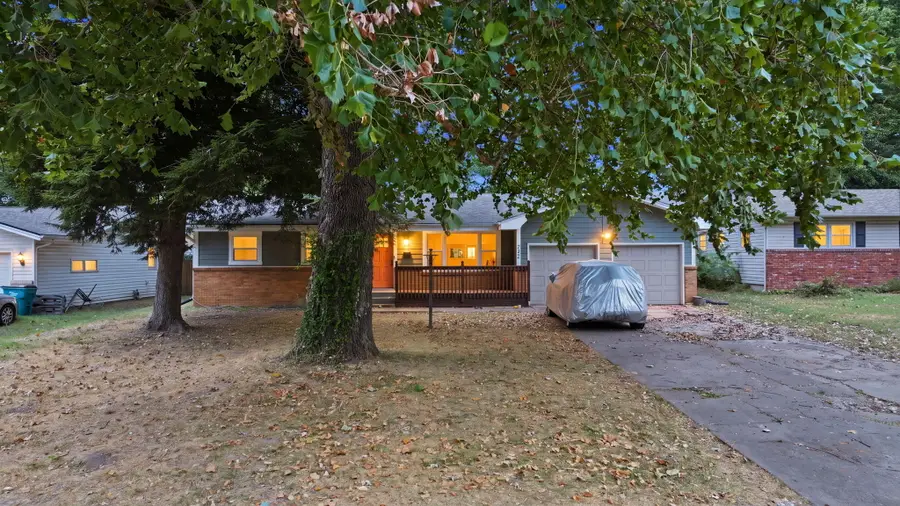 733 N Belview Avenue, Springfield, MO 65802 - #2