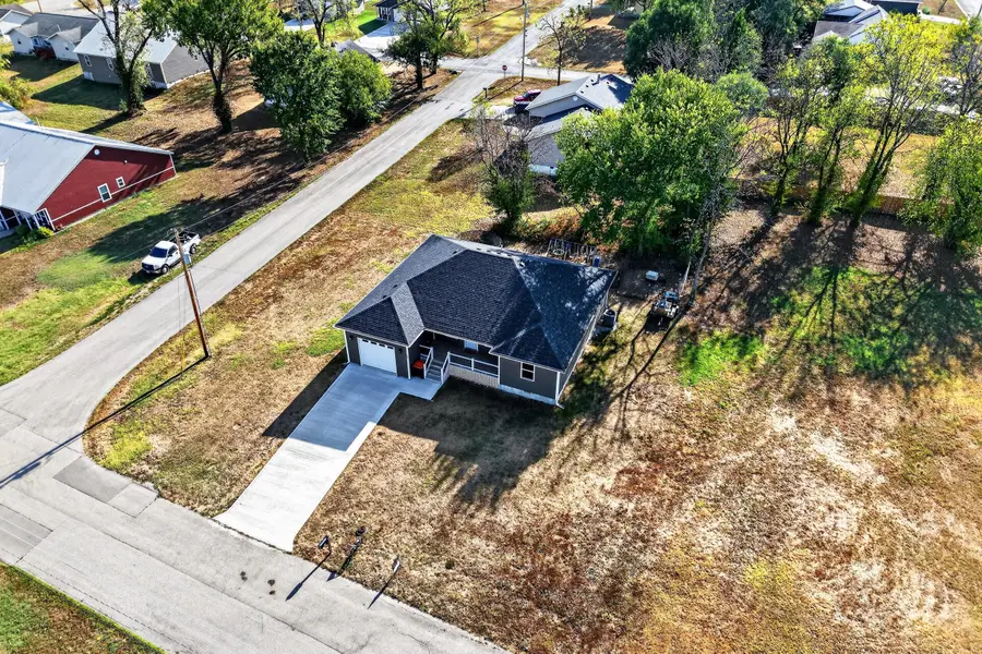 645 Cherry Street, Lebanon, MO 65536 - #2