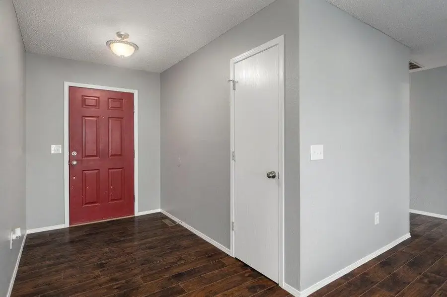5533 S Walnut Hill Avenue, Springfield, MO 65810 - #3