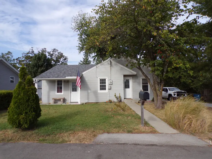 1005 S 3rd Street, Ozark, MO 65721 - #2