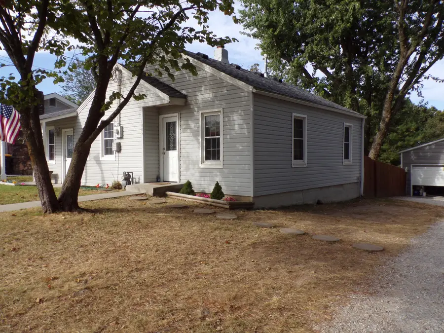 1005 S 3rd Street, Ozark, MO 65721 - #3