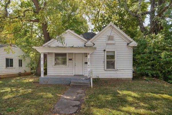 1216 W Harrison Street, Springfield, MO 65806