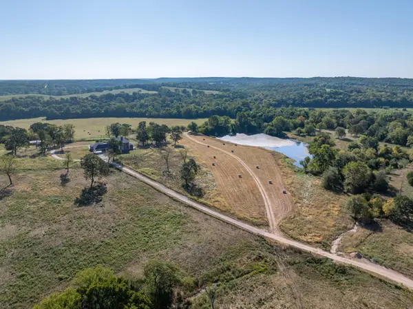 6500 W Twelve Oaks Lane, Willard, MO 65781