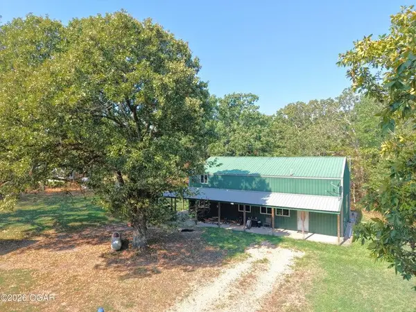 2865 Fiddlers Ridge Road, Goodman, MO 64843
