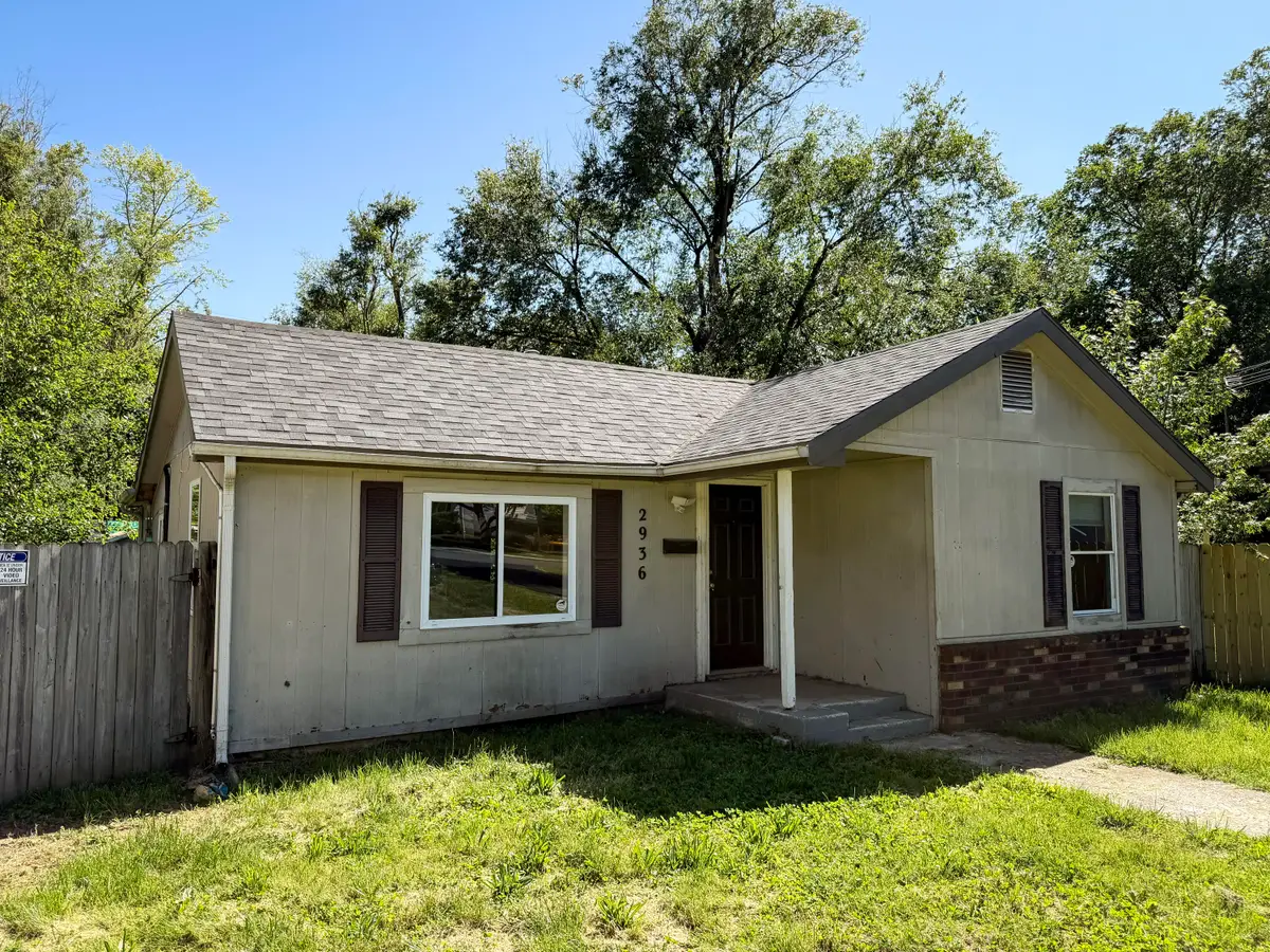 2936 W Walnut Street, Springfield, MO 65802 - #1