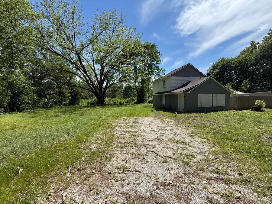 2936 W Lombard Street, Springfield, MO 65802 - #2