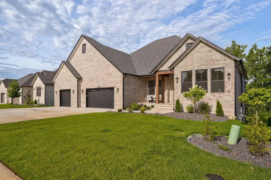 6019 S Dollison Avenue, Springfield, MO 65810 - #2