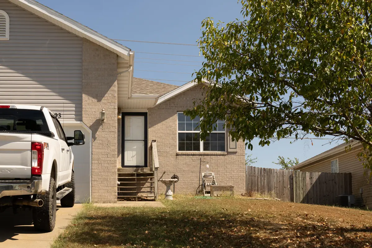 403 W Chestnut Road, Nixa, MO 65714 - #1