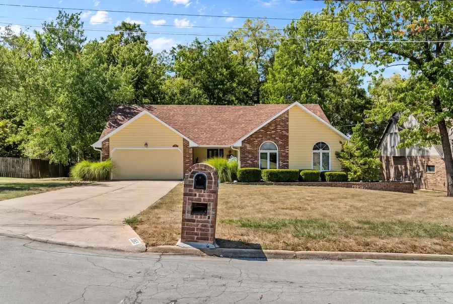 3865 N Williams Court, Springfield, MO 65803 - #2