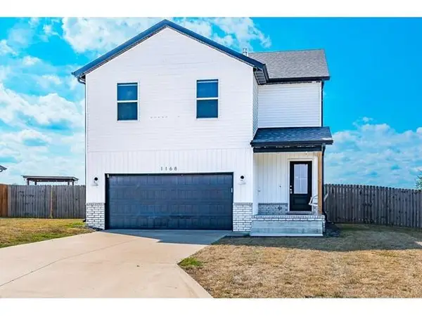 1168 W Holly Street, Republic, MO 65738