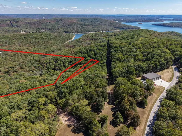 000 Wandering Trail, Galena, MO 65656