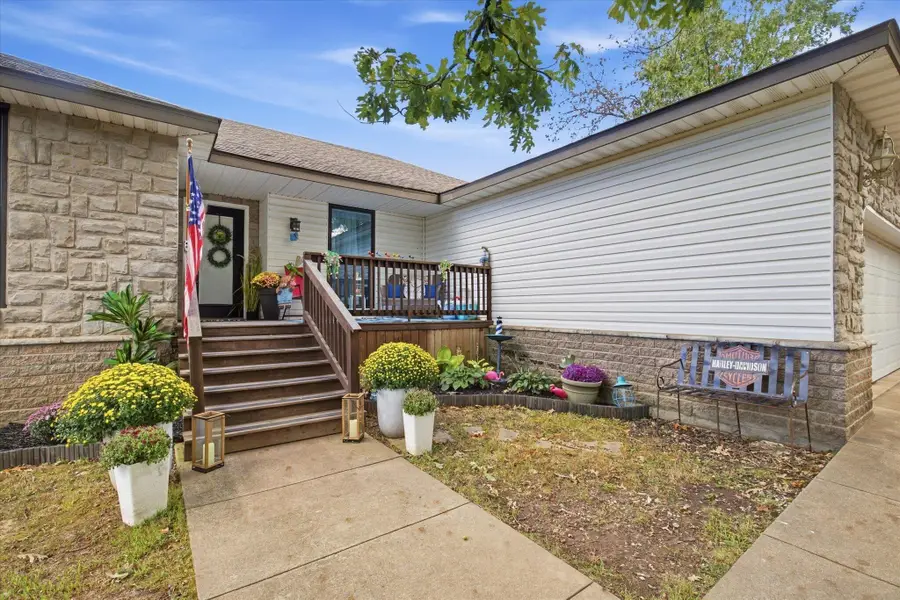 233 Castlegate Drive, Seymour, MO 65746 - #2