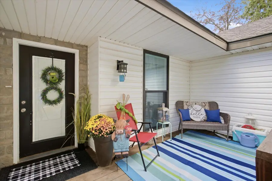 233 Castlegate Drive, Seymour, MO 65746 - #3