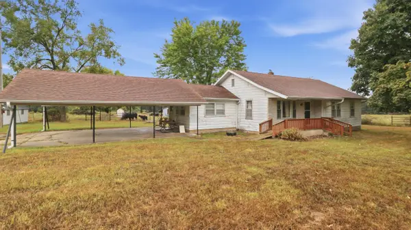 17108 Highway B, Houston, MO 65483