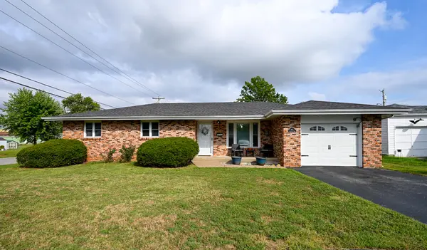 902 S Spring Park Boulevard, Mt Vernon, MO 65712