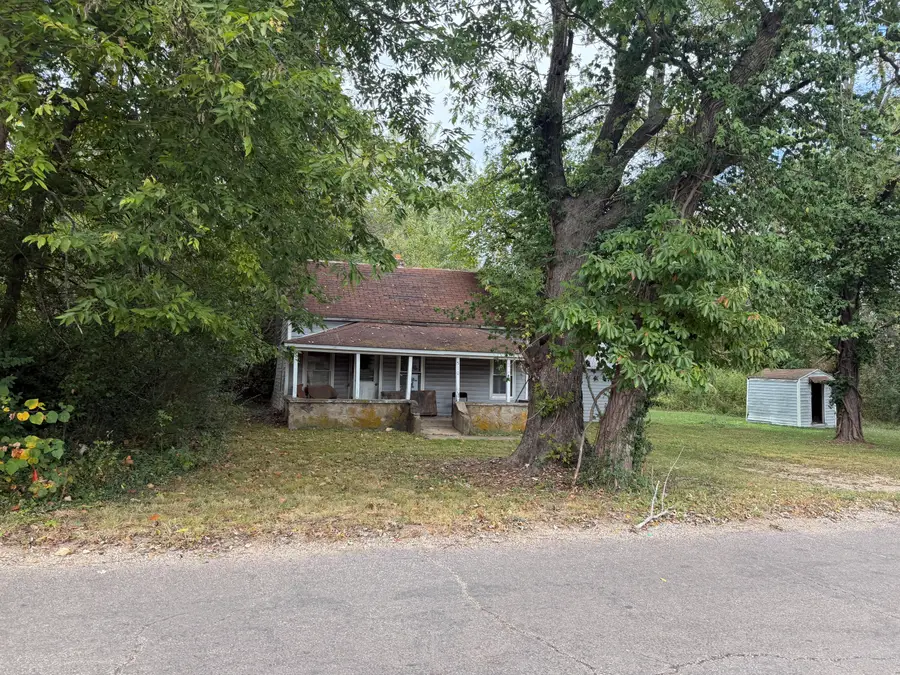 510 E James Street, Mountain View, MO 65548 - #2