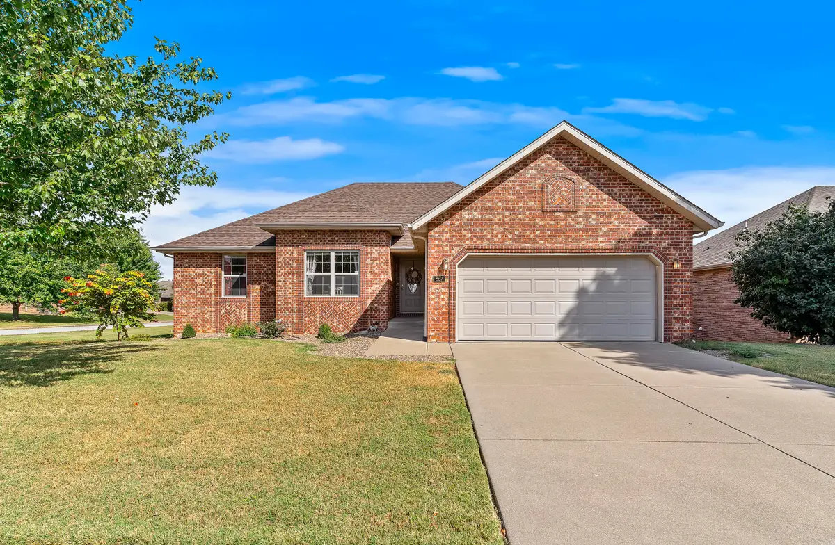 867 W Sole Drive, Nixa, MO 65714 - #1