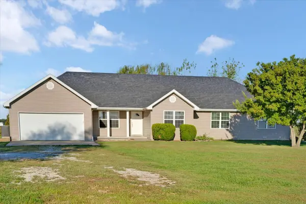 7205 SE Highway Mm, Collins, MO 64738