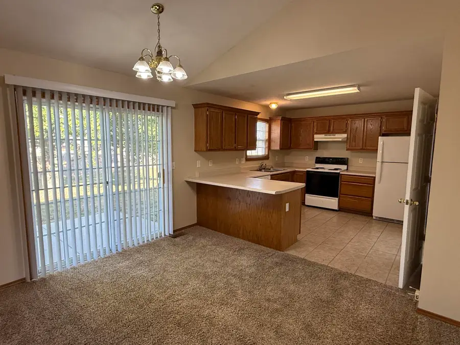 5723 S Shiloh Battle Court, Brookline, MO 65619 - #2