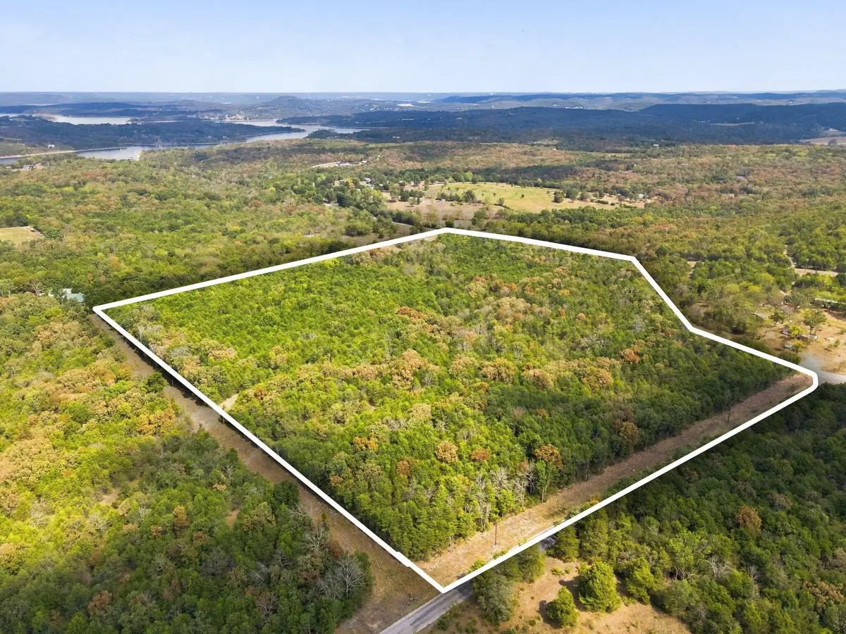 000 Nauvoo Road, Lampe, MO 65681 - #1