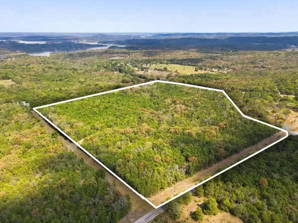 000 Nauvoo Road, Lampe, MO 65681