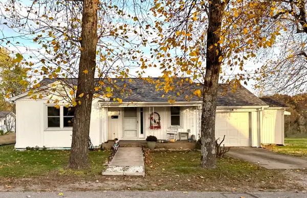 408 S 2nd Street, Houston, MO 65483