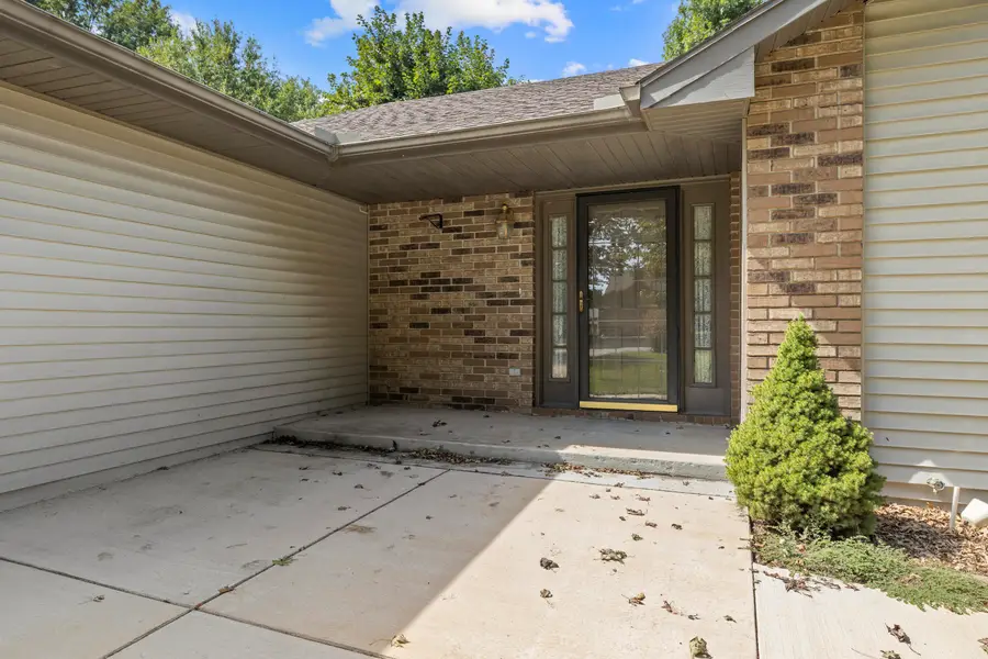4049 S Tipperary Avenue, Rogersville, MO 65742 - #2