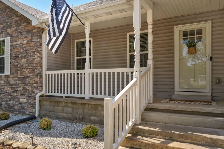 417 N Sunset Avenue, Bolivar, MO 65613 - #3