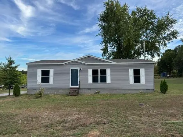 315 E 4th Street, Miller, MO 65707
