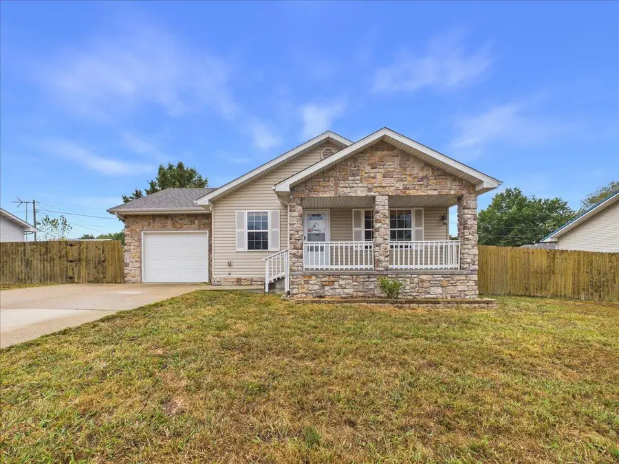 715 S Chestnut Street, Buffalo, MO 65622 - #3