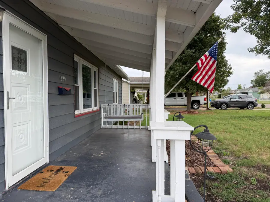 1329 New Hampshire Avenue, Joplin, MO 64801 - #2