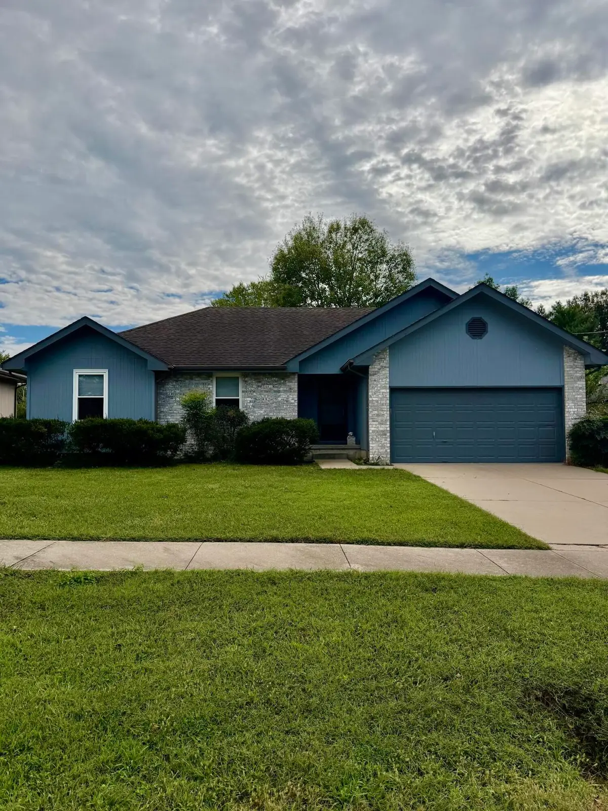2934 E Chattanooga Street, Springfield, MO 65804 - #1