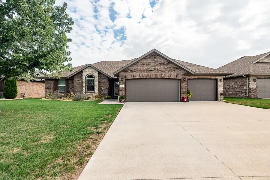 614 N Eagle Park Drive, Nixa, MO 65714 - #2