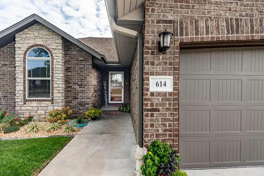 614 N Eagle Park Drive, Nixa, MO 65714 - #3