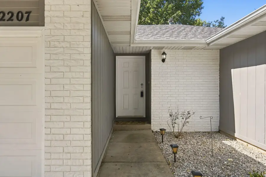 2207 S Nettleton Avenue, Springfield, MO 65807 - #2