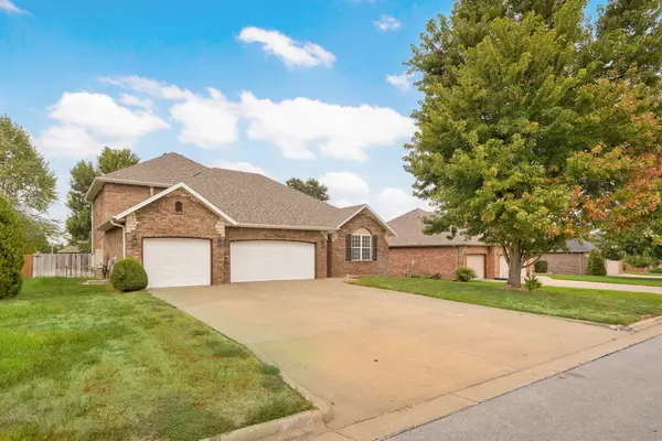 3871 W Olivia Street, Springfield, MO 65810