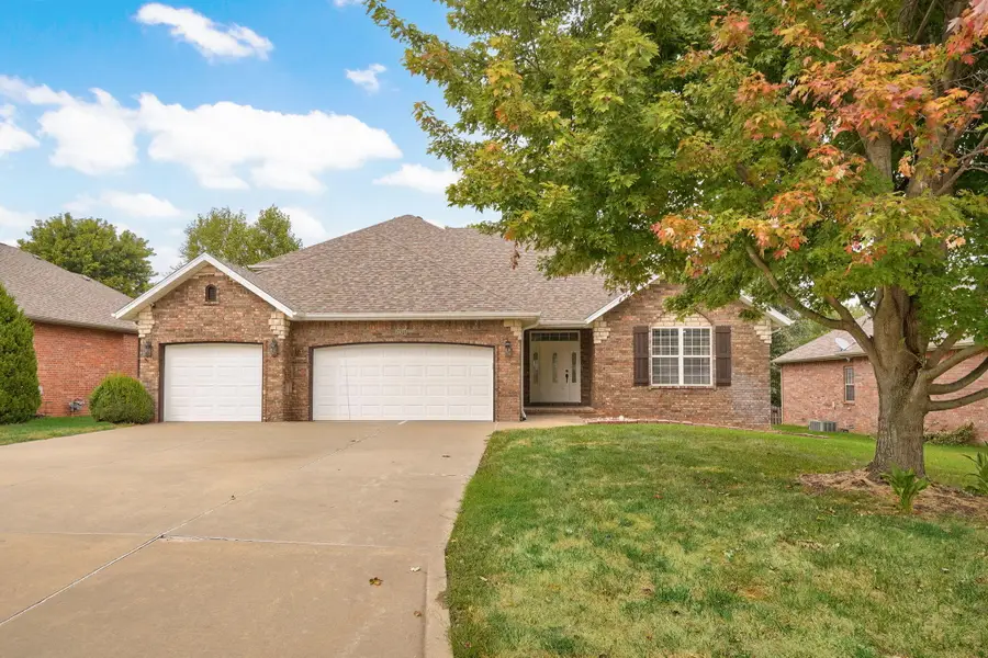 3871 W Olivia Street, Springfield, MO 65810 - #3