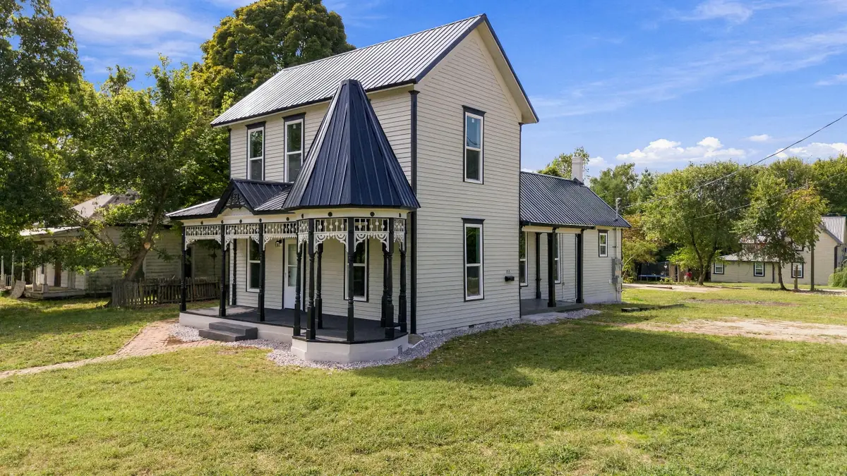 313 N Spruce Street, Pierce City, MO 65723 - #1