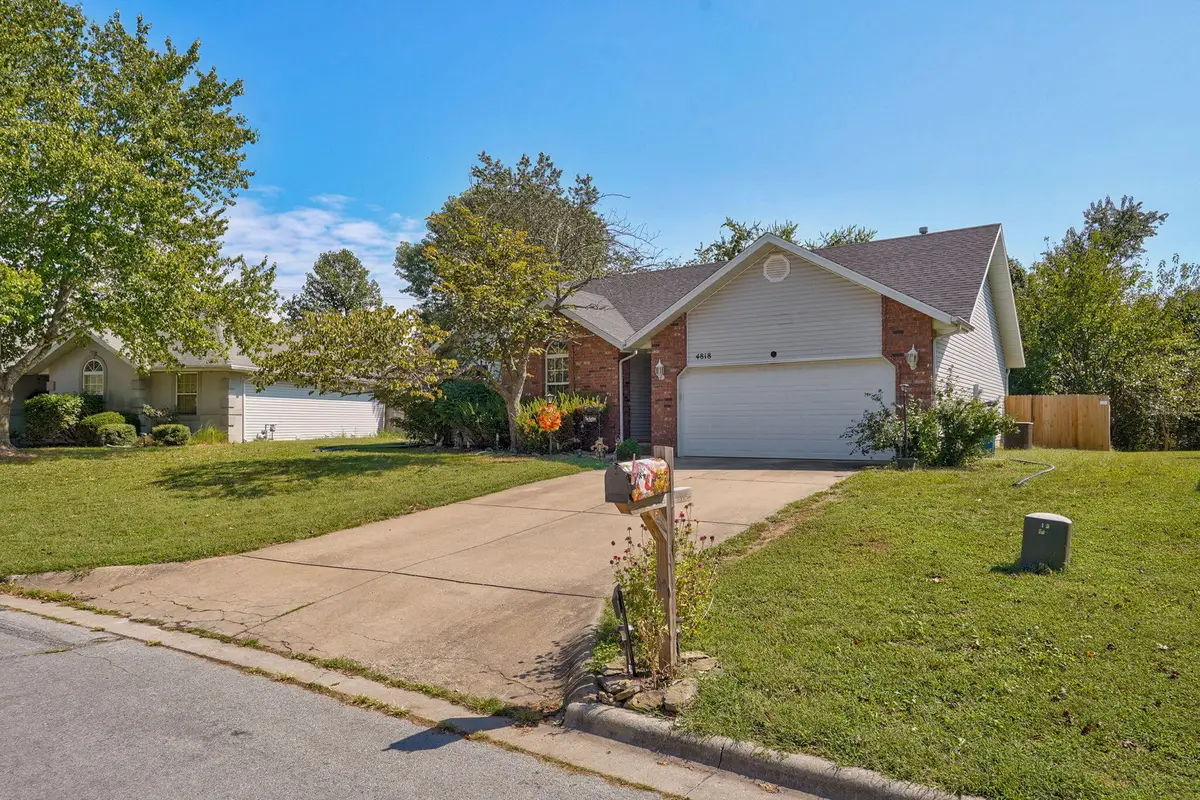 4818 N 9th Street, Ozark, MO 65721 - #1