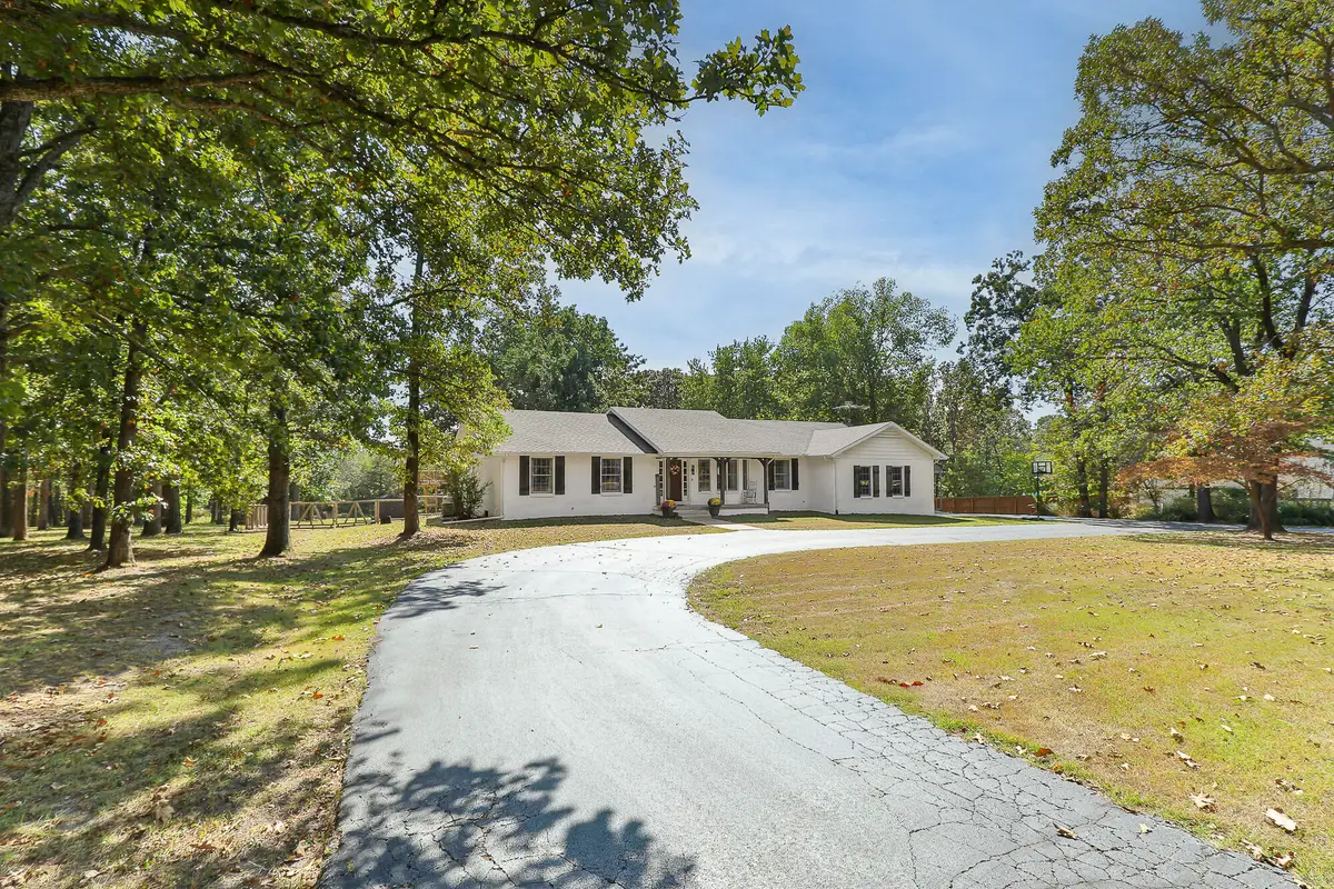 1128 E 425th Road, Bolivar, MO 65613 - #1