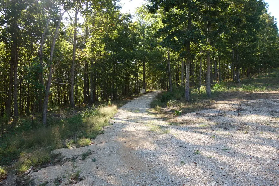 18698 Center Road, Eminence, MO 65466 - #2