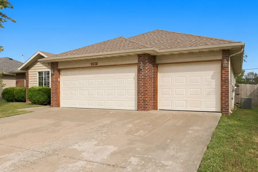 4383 W Nicholas Street, Springfield, MO 65802 - #3