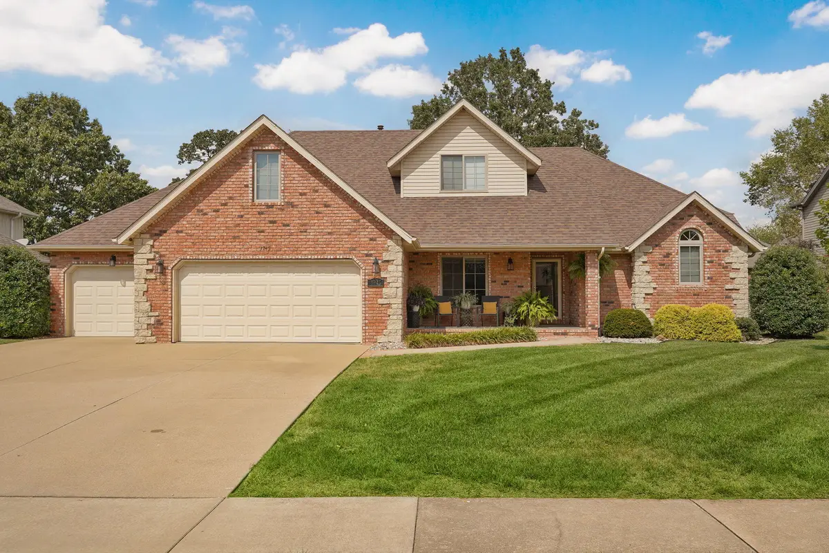 3745 W Randall Road, Springfield, MO 65810 - #1