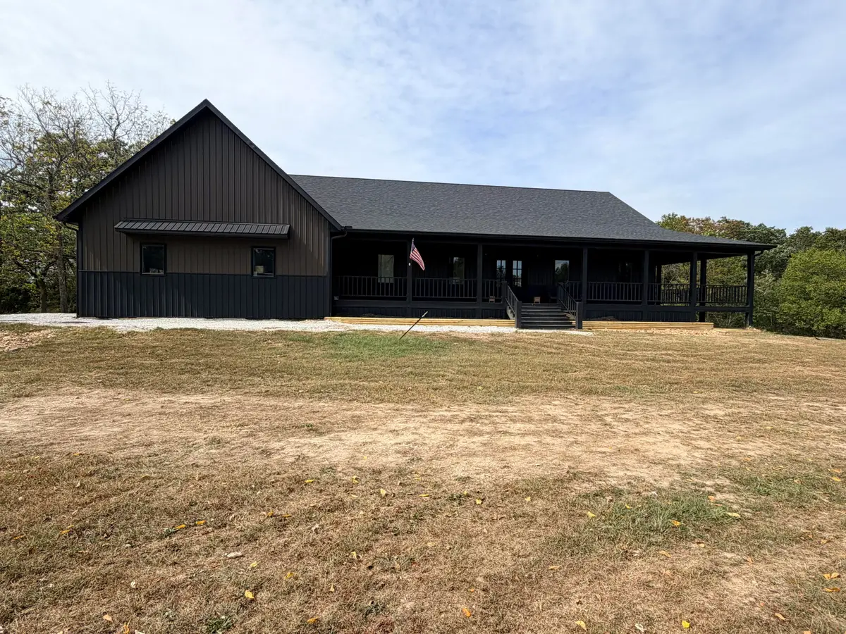 71 Castlegate Drive, Seymour, MO 65746 - #1