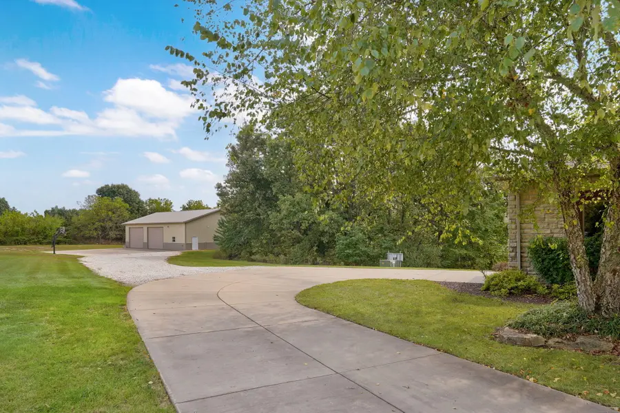 1804 N Hearthstone Lane, Strafford, MO 65757 - #2