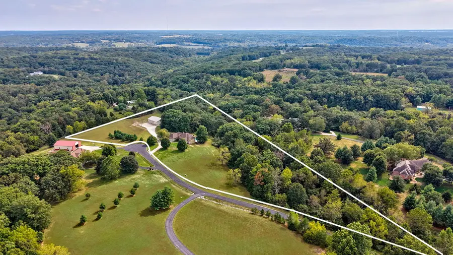 1804 N Hearthstone Lane, Strafford, MO 65757 - #3