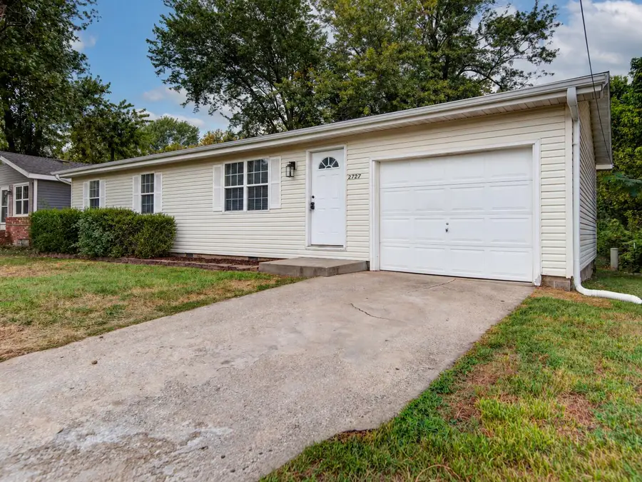 2727 W Nichols Street, Springfield, MO 65803 - #2