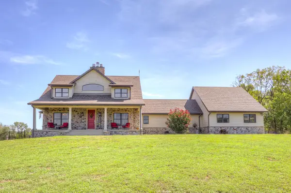 17777 Parrot Road, Neosho, MO 64850