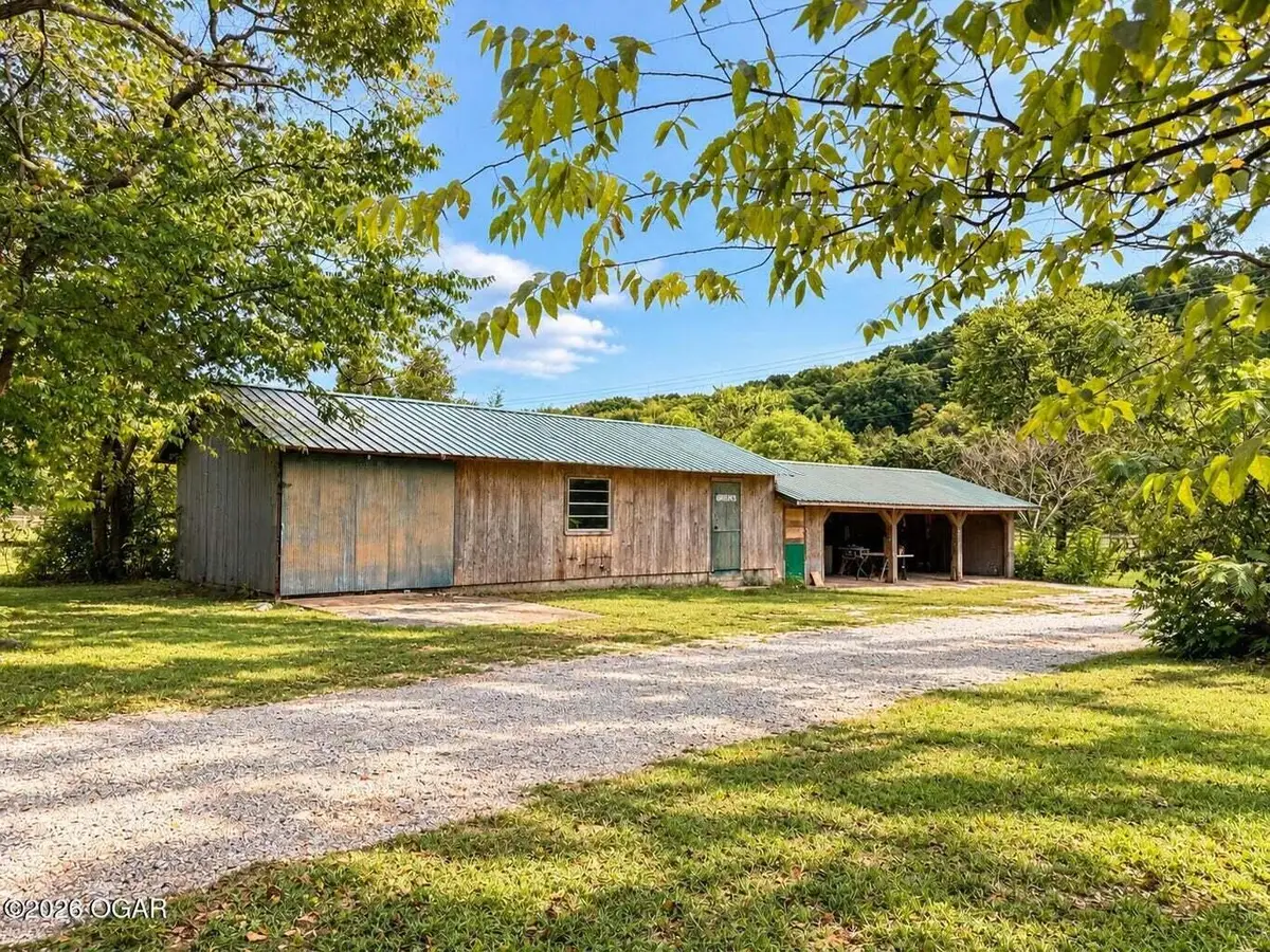1444 Bear Hollow Road, Pineville, MO 64856 - #1